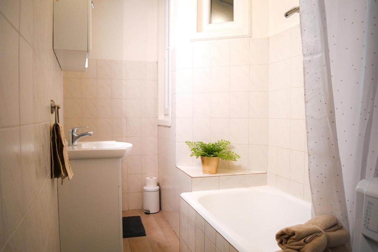 Your Home In Budapest: Cozy, Central & Silent المظهر الخارجي الصورة